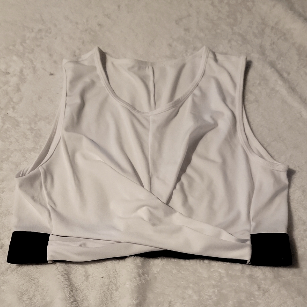 Fabletics Twist Crop Top